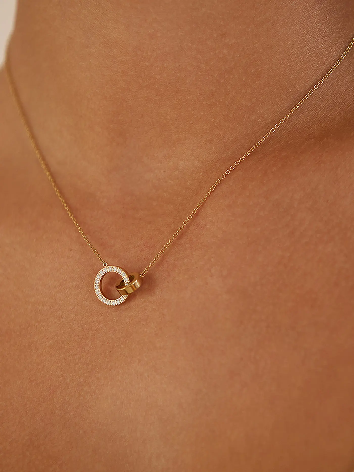 EDBLAD | Halskette ETERNAL ORBIT NECKLACE | 